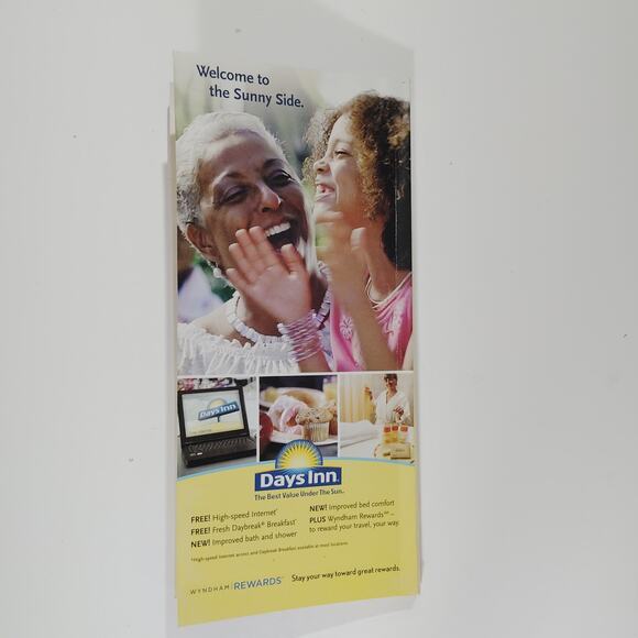 Days Inn Worldwide Directory, 04/1/08 - 3/31/09 Edition, 424 Pgs., Ephemera - Picture 5 of 5